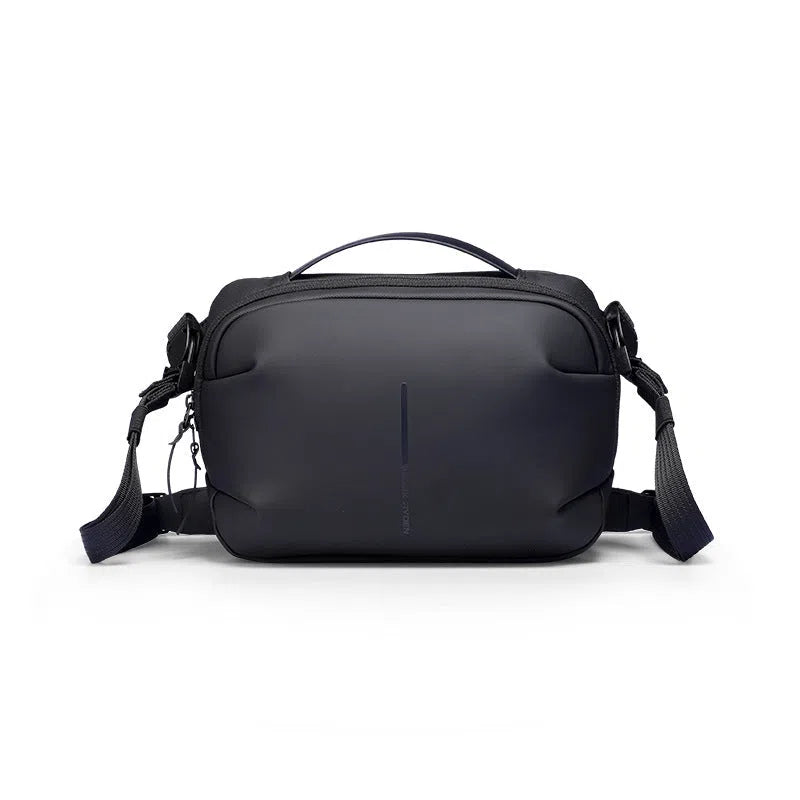 Large capacity black PU men's shoulder bag with urban simplicity style