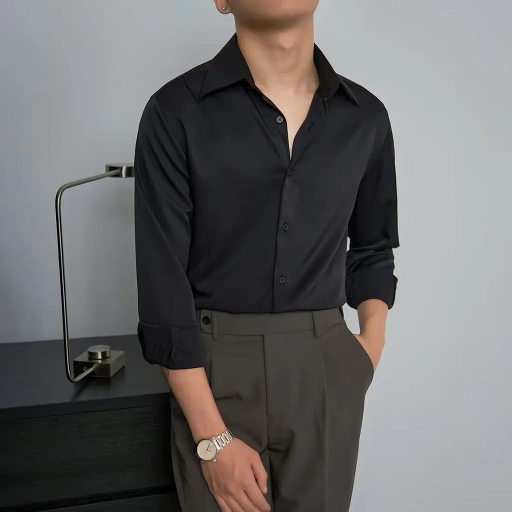 Korean style men's slim fit autumn shirt in black with Japanese retro design and long sleeves