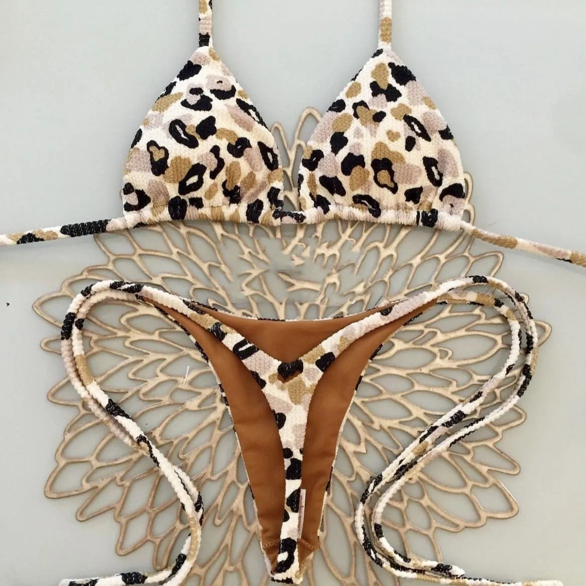 Women's printed bikini swimsuit with cotton-lined briefs in European and American pattern style