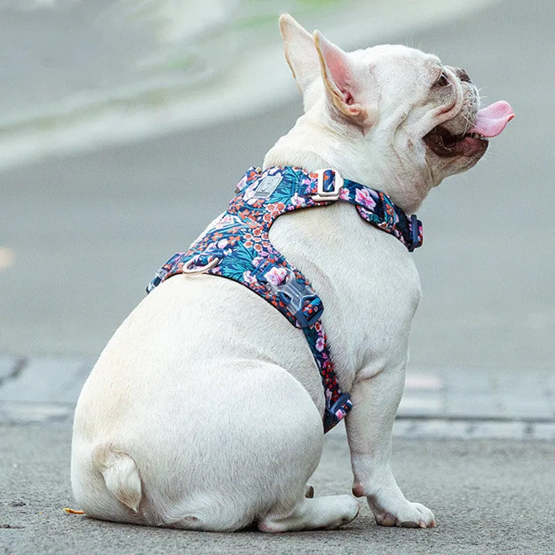 Floral pattern dog harness with chest strap and pull-resistant design in pure cotton