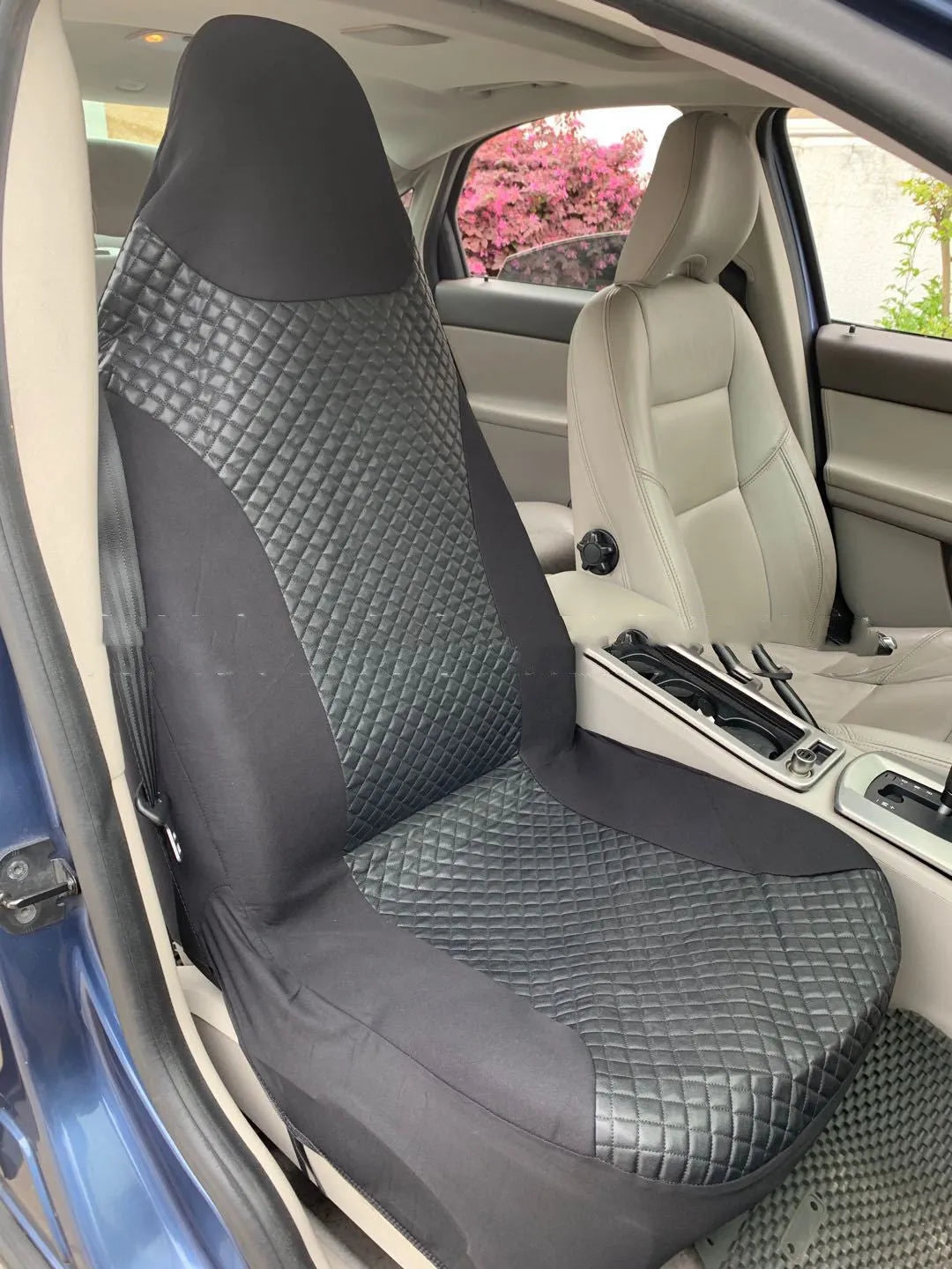 Black quilted PU automotive seat cover with polyester composite backing on car seat