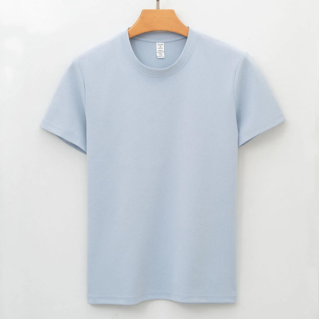 Men's solid colour short sleeve antibacterial quick-dry t-shirt on a hanger.