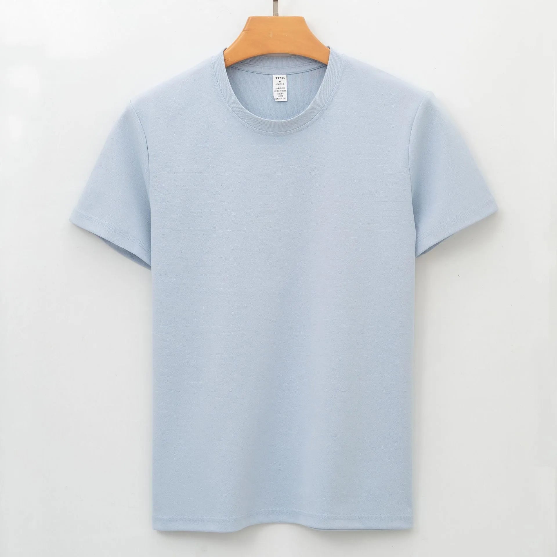 Men's solid colour short sleeve antibacterial quick-dry t-shirt on a hanger.