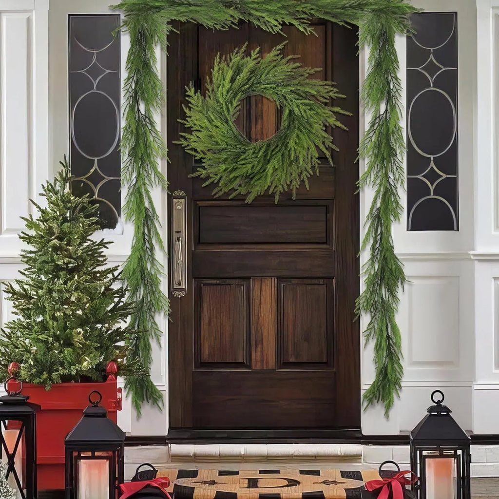 Plastic American country style front door garland, 60cm long with green leaves.