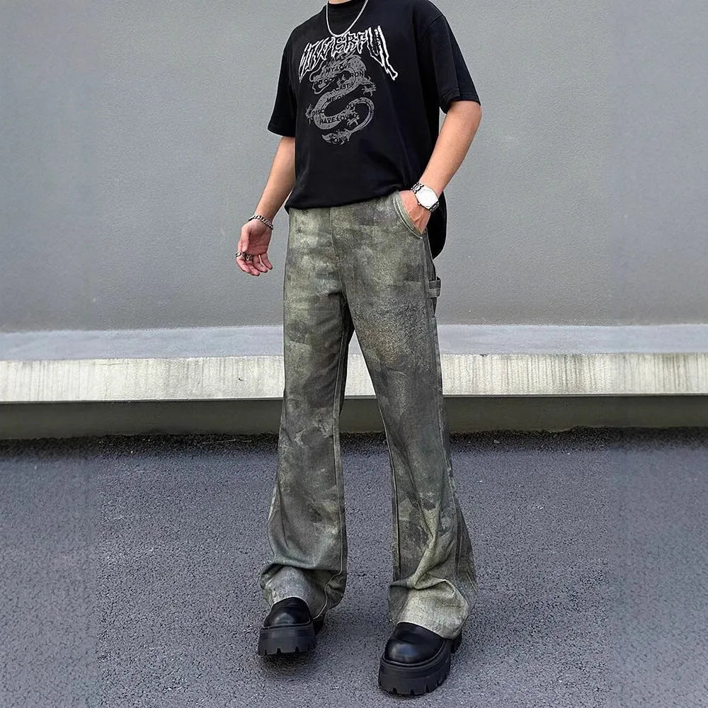 Men's digital camouflage straight leg jeans in cotton denim with retro pattern and mid waist fit
