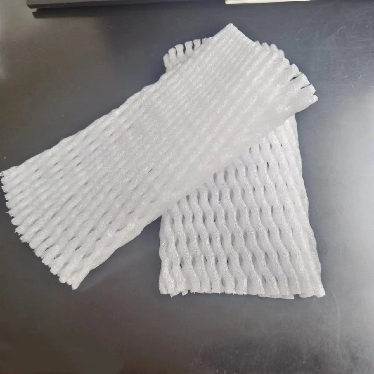 White foam shockproof protective net for fruits in various sizes from 6x5cm to 18x7cm