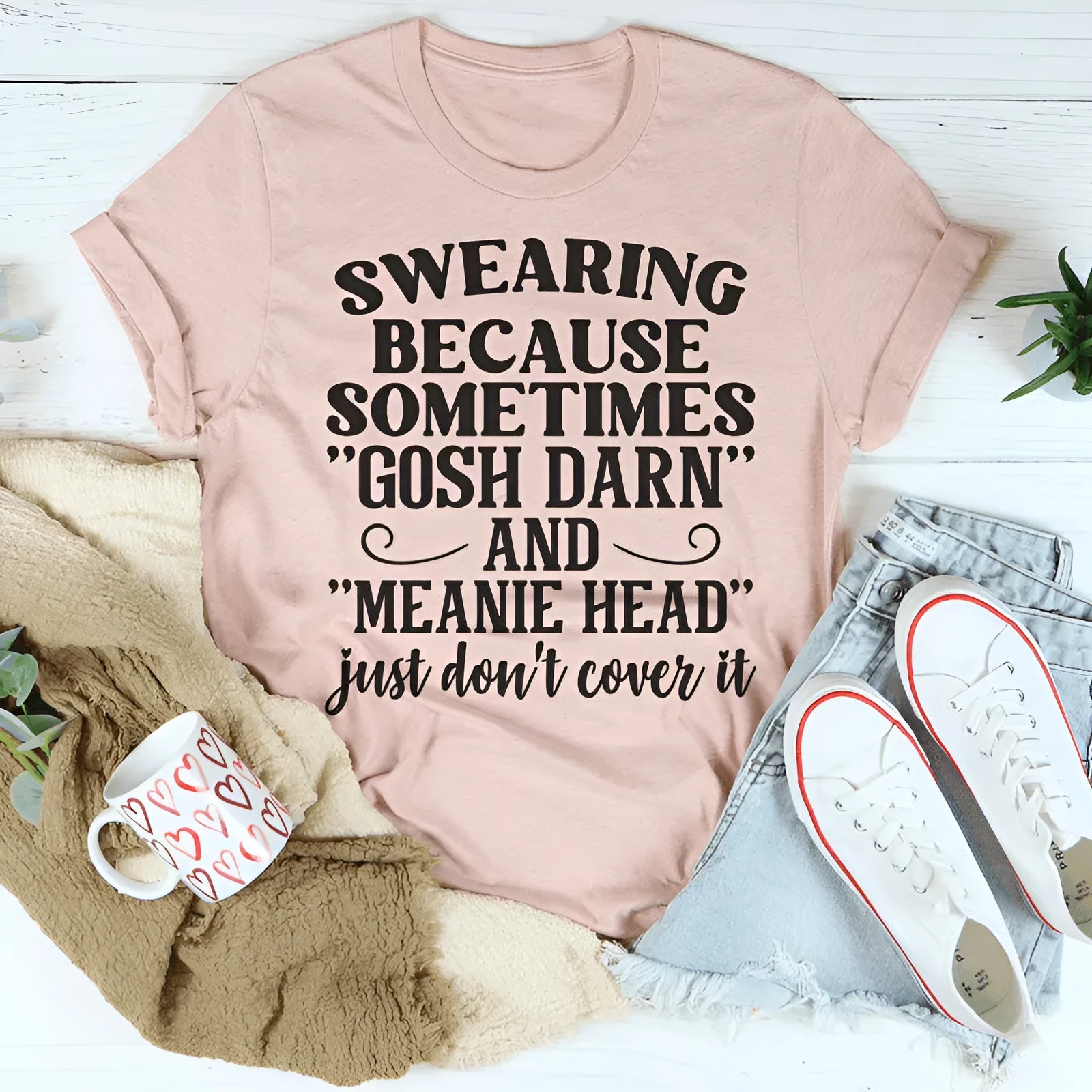 Unisex couple T-shirt in pink with short sleeves and straight fit design