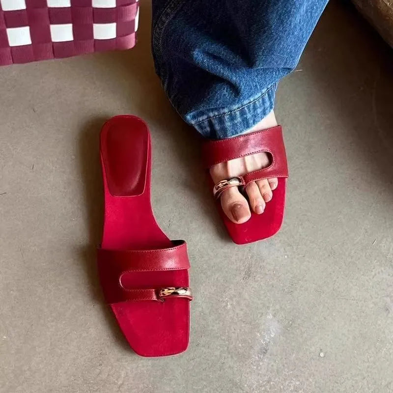 Plus size square head outdoor slippers in leather and rubber, shown in black colour.