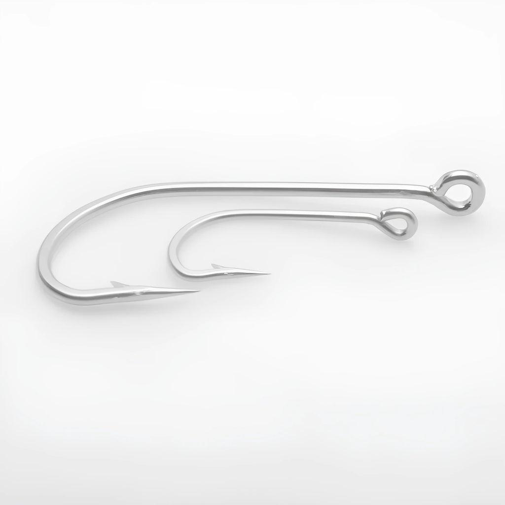 Alloy sea fishing hooks in multiple sizes for catching weever, snakehead and seahorse.