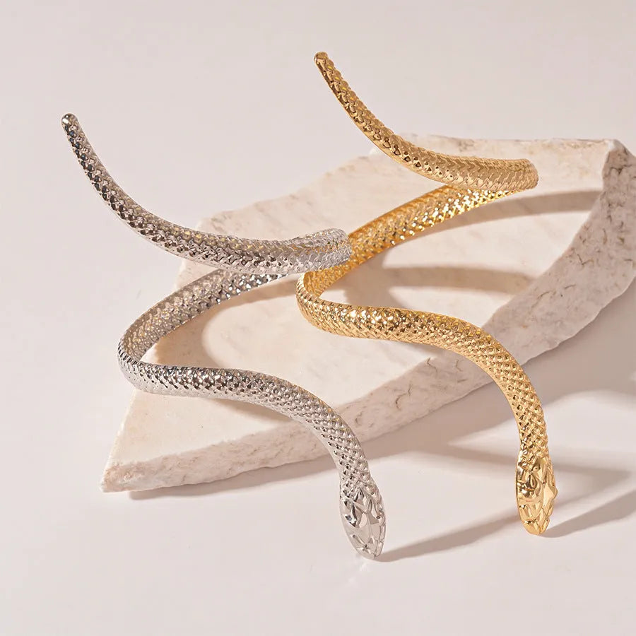 Simulated snake opening ring bracelet two-piece set with exaggerated twisted winding design