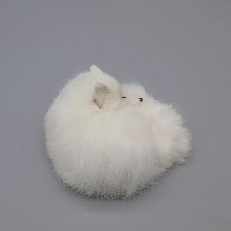 Artificial fox fur handicraft decoration in red, white, or yellow, measuring 15cm by 9cm by 11cm