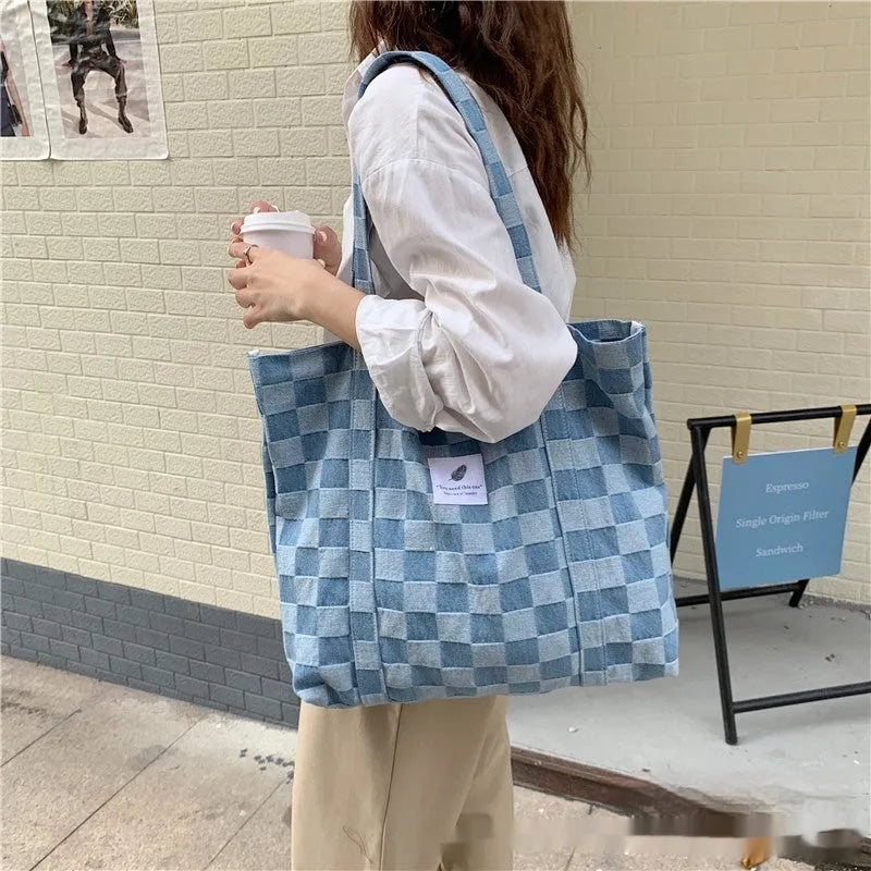 Large capacity Oxford cloth women's shoulder bag with three-dimensional pockets in multiple colour options