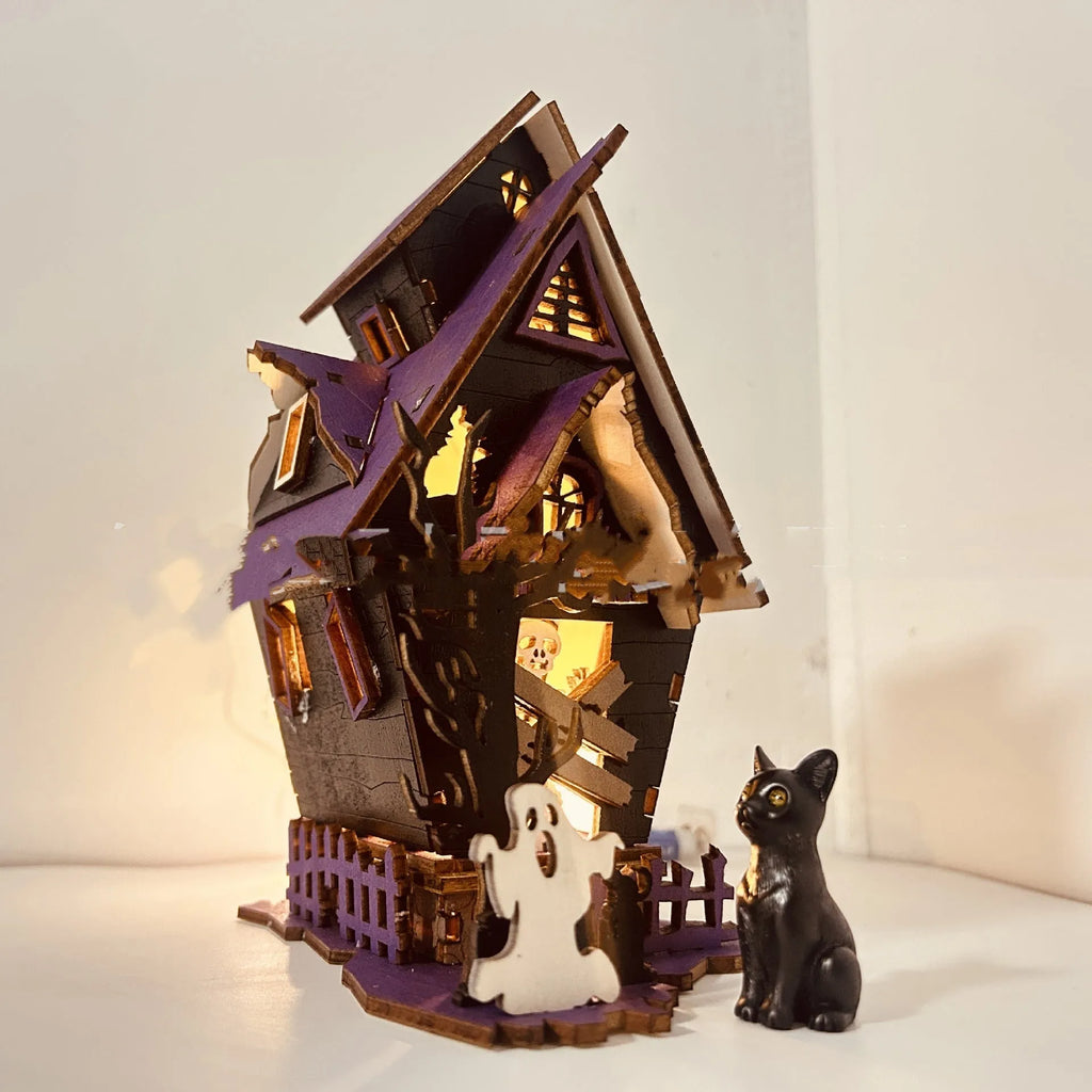 Unlit wooden DIY haunted house decoration measuring 14x10.5x19cm for Halloween table display