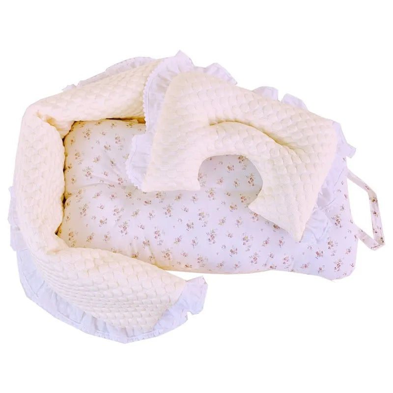 Pet stroller accessory set showing cushion, pillow and anti-dirty towel in assorted colour patterns
