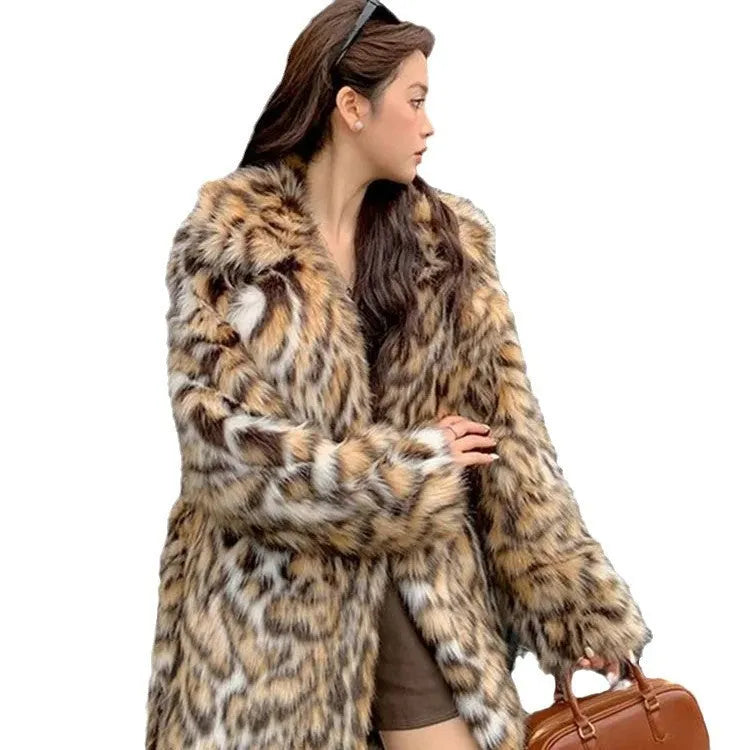 Women's mid-length faux fur coat with detachable fur collar and pockets