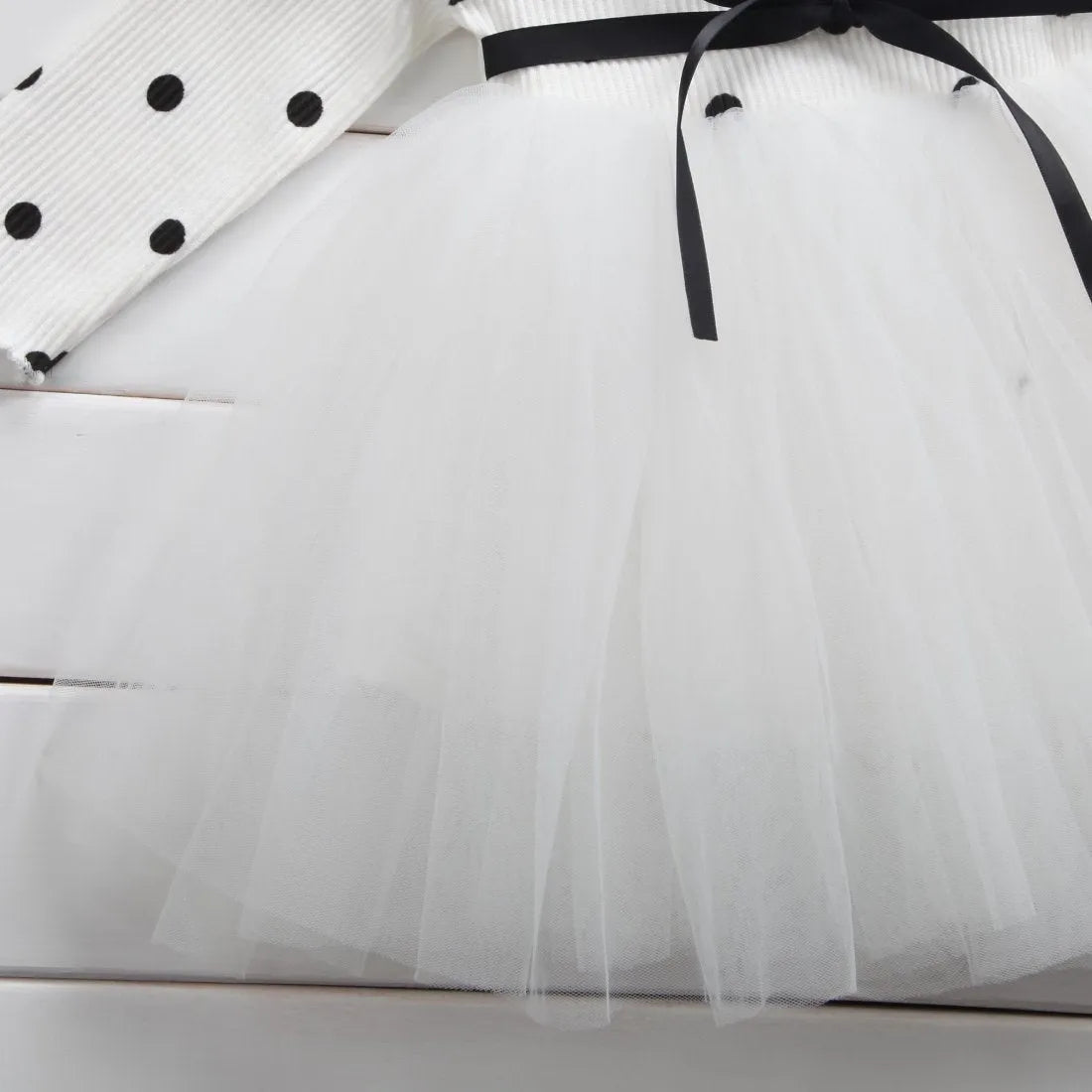 Baby girls long sleeve lace tutu dress in black, pink or white colours for birthdays and christenings