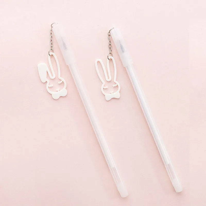 A1542 model 0.38mm gel pen with decorative paper crane or rabbit pendant attached to cap