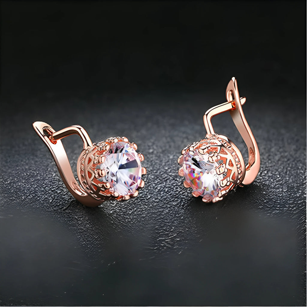 Korean retro style crown-shaped copper ear clips with studs, shown in rose gold and white gold colour options.