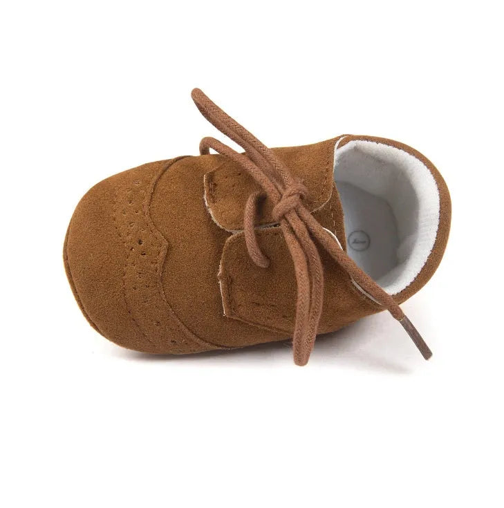 Men's vintage style soft-soled baby shoes in breathable synthetic leather