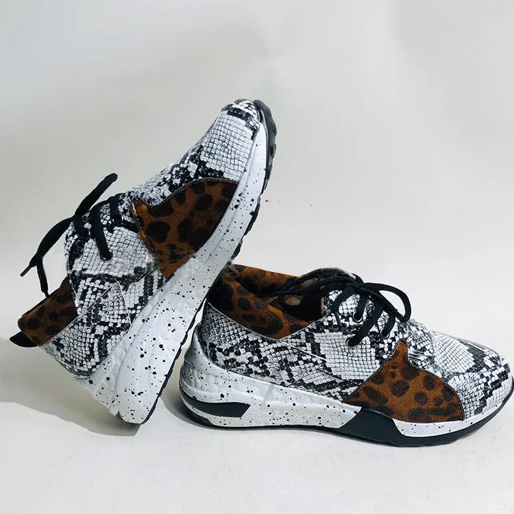 Women's casual suede sneakers with wedge heel in leopard print and black colour options