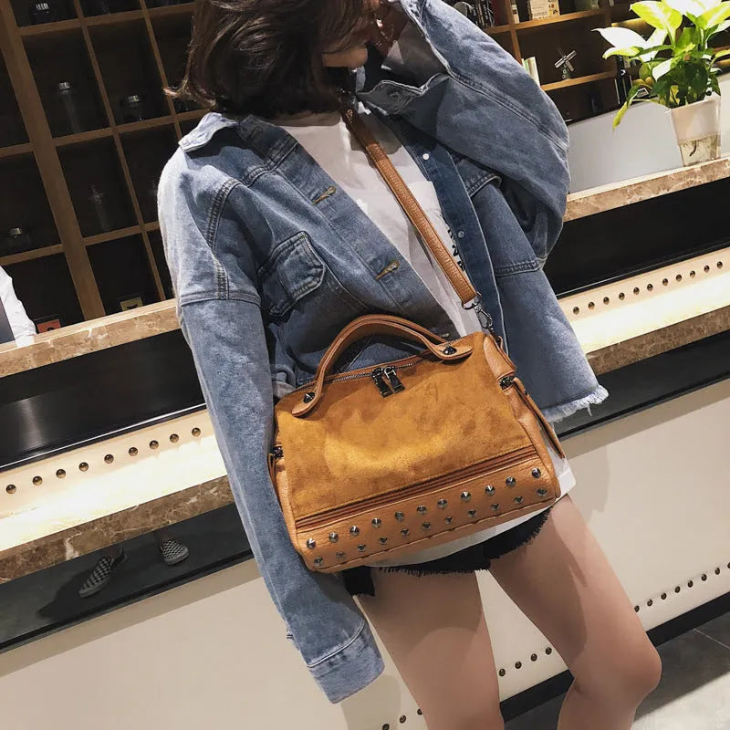 Soft PU women's casual tote shoulder bag with zip closure and shoulder straps