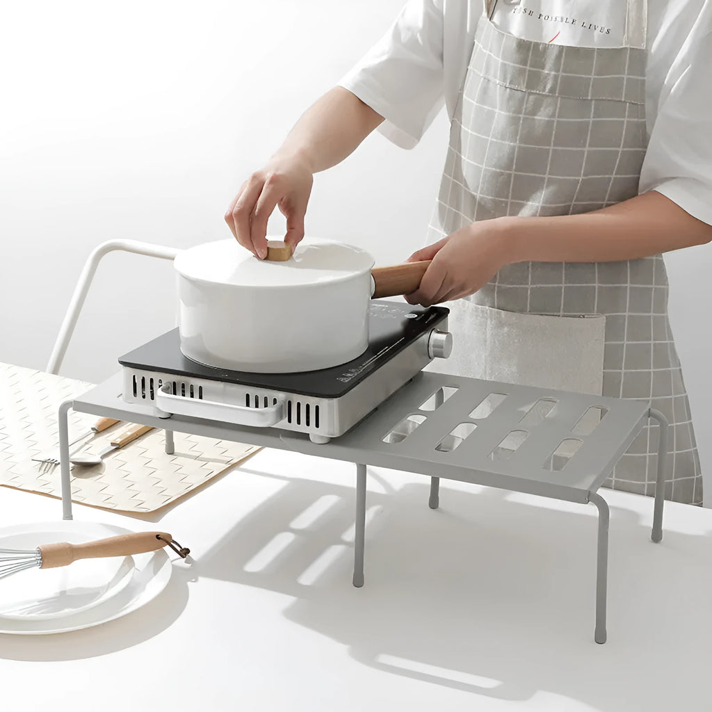 Telescopic plastic kitchen rack in white, adjustable height 36-69cm, floor-standing with Japanese style