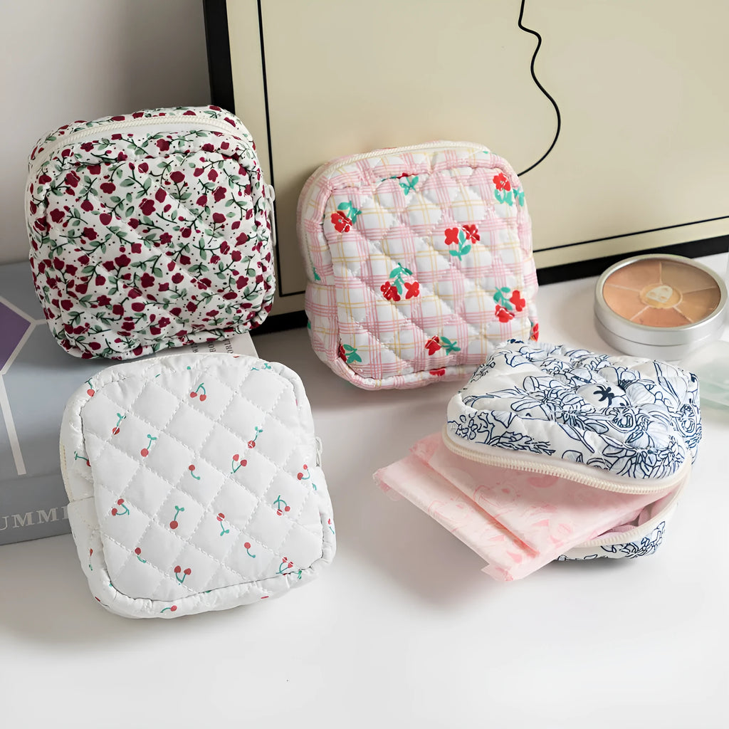 Polyester key storage bag with floral pattern and sewing thread decorative details