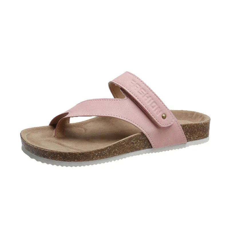 Flat toe ring thick-soled flip-flops in a solid colour with a foam sole