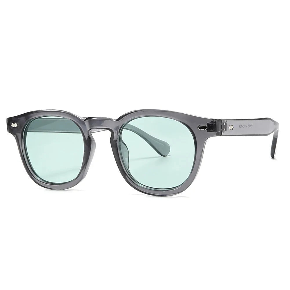 Round rim retro sunglasses in plastic frame with various colour lens options