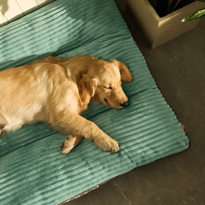 Green cut velvet dog bed mat with removable cover in extra-large size 120x95cm