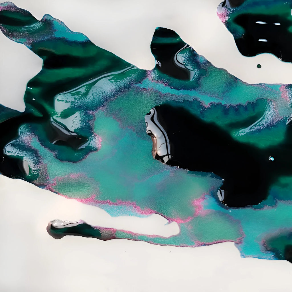 MEMORY-0420 fountain pen ink bottle with gradient sheen effect in Red Tide or Truffle colour options