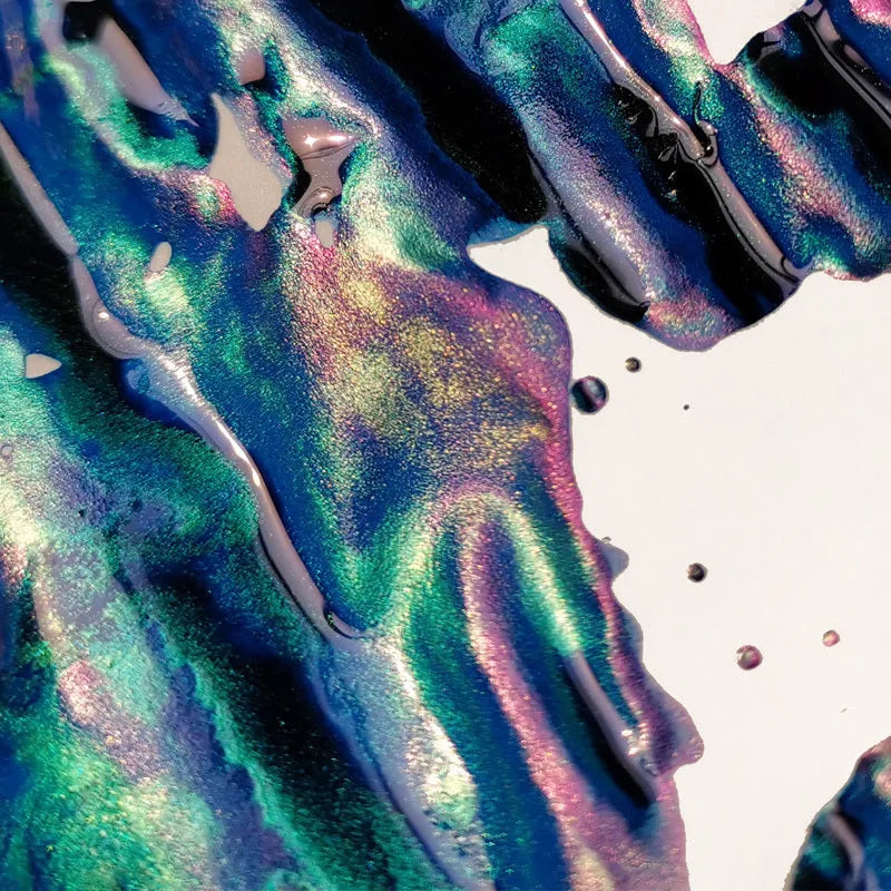 MEMORY-0420 fountain pen ink bottle with gradient sheen effect in Red Tide or Truffle colour options