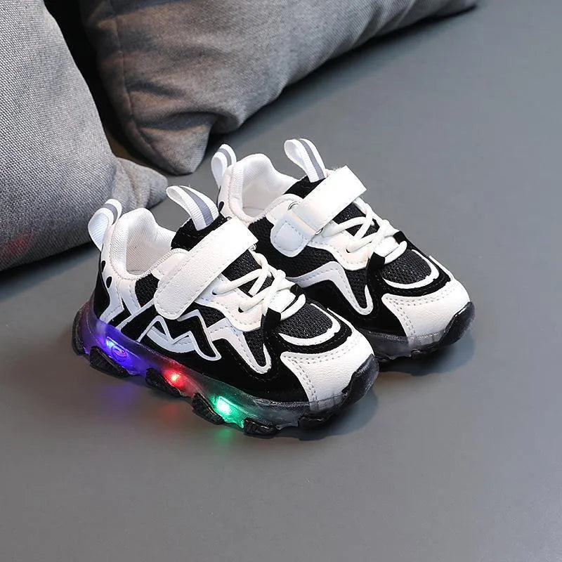 Children's black mesh sneakers with Velcro strap and rubber sole