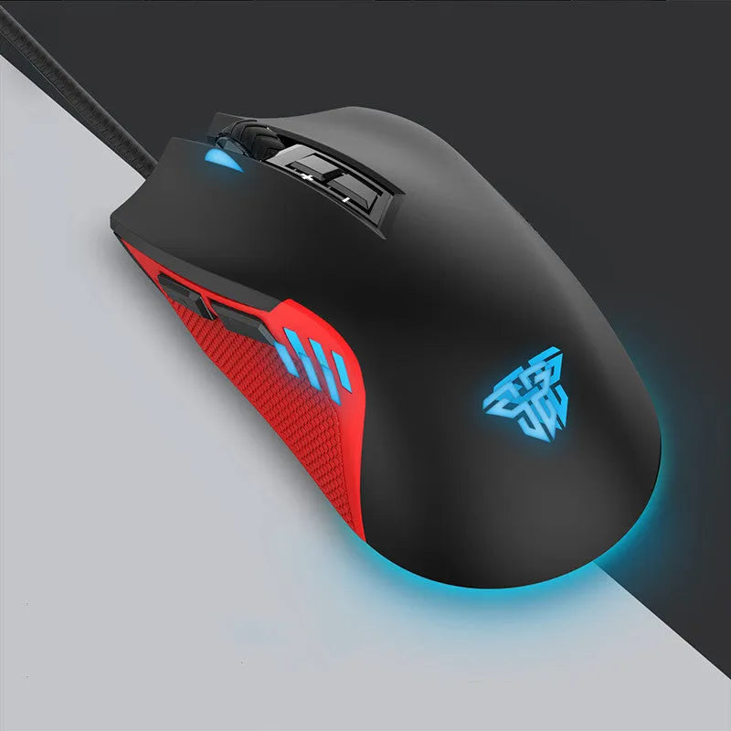 USB wired gaming mouse in black with 7 buttons and 4000 DPI optical sensor