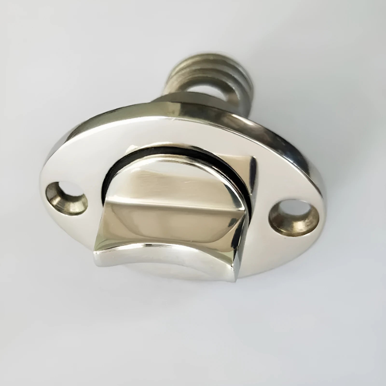 Stainless steel marine water plug for ships and yachts measuring 4.5 by 5.5 by 2.0 cm