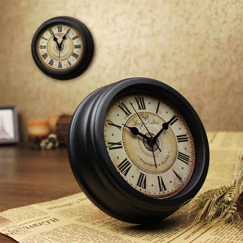 European retro style 6-inch round desk clock with silent sweep movement and decorative design