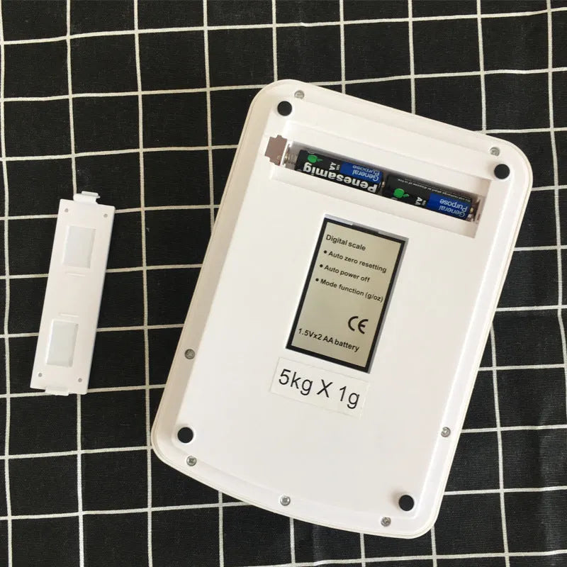SF-400A electronic kitchen scale with digital display for food weighing