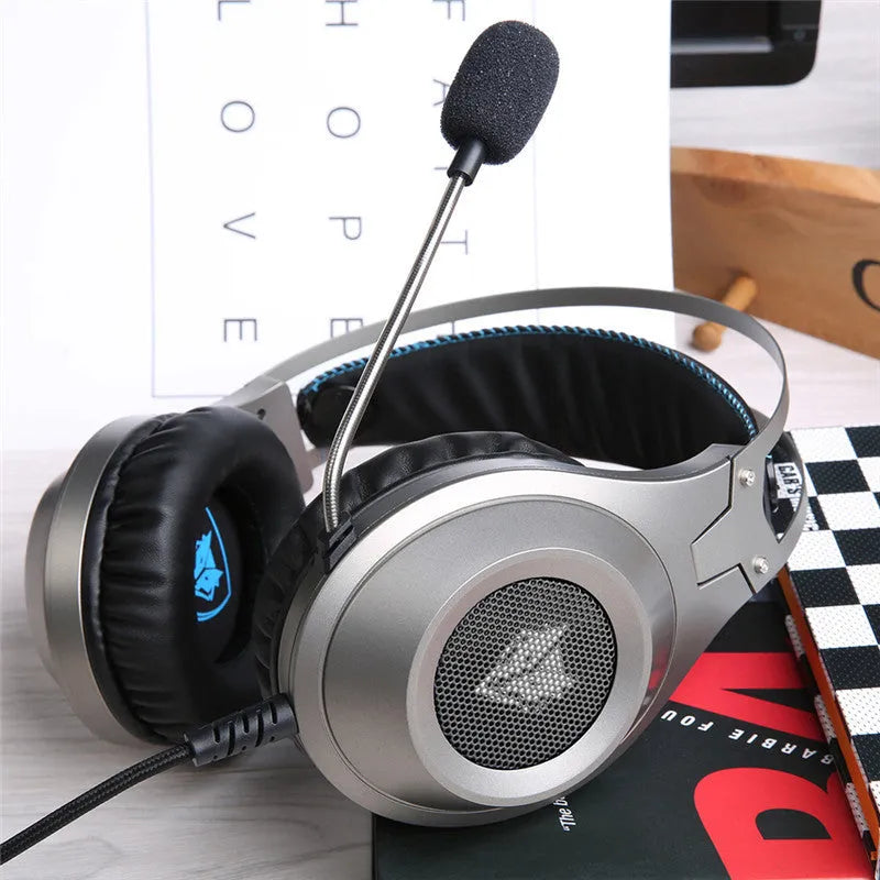 Black USB wired computer headset with microphone for PC desktop and laptop use