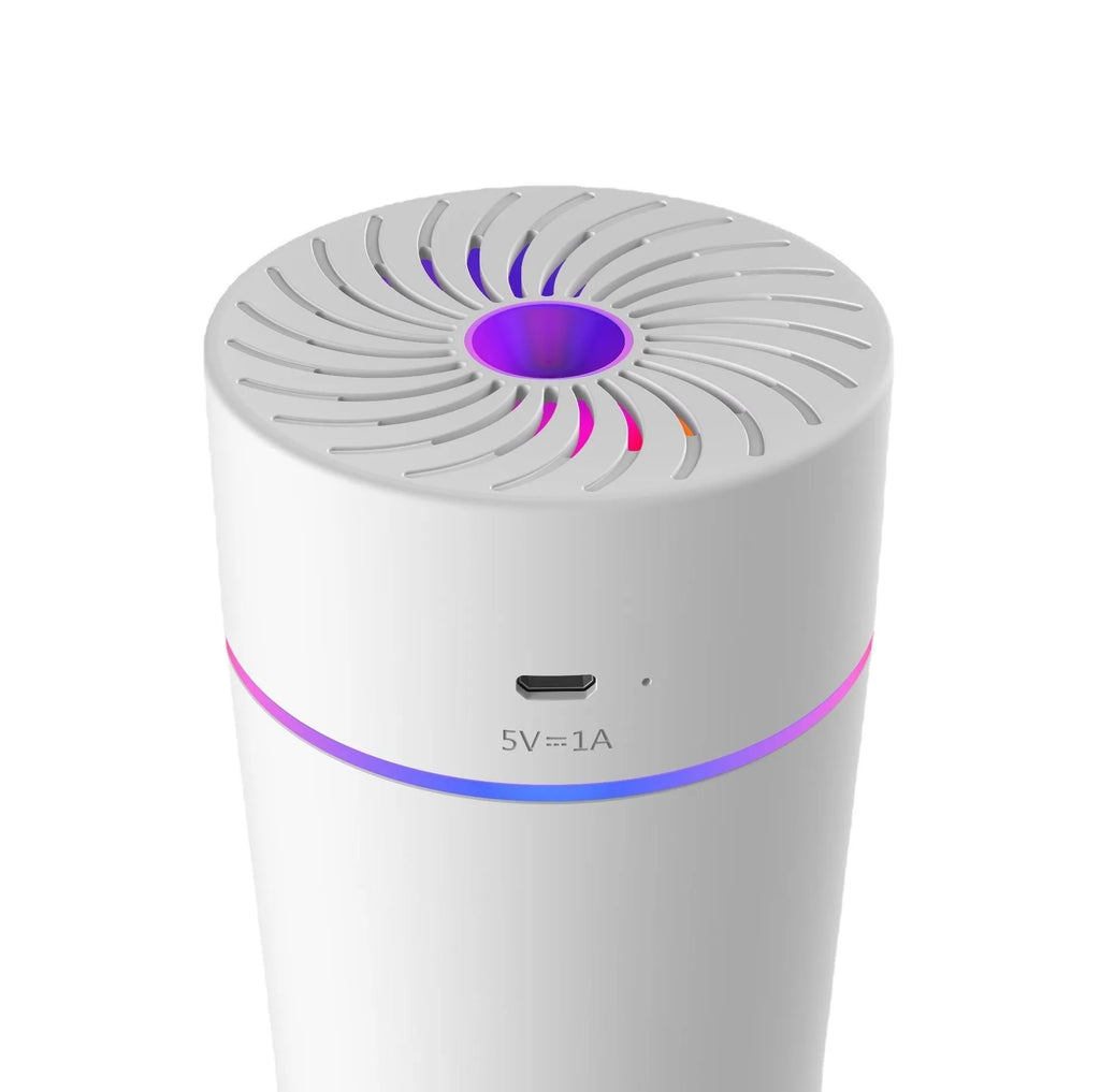 Compact car USB humidifier with aromatherapy function in black or white colour options