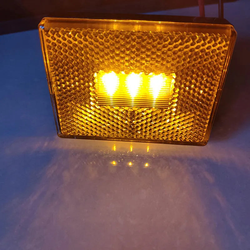 LED trailer side light with transparent cover in red or yellow with 19cm wiring