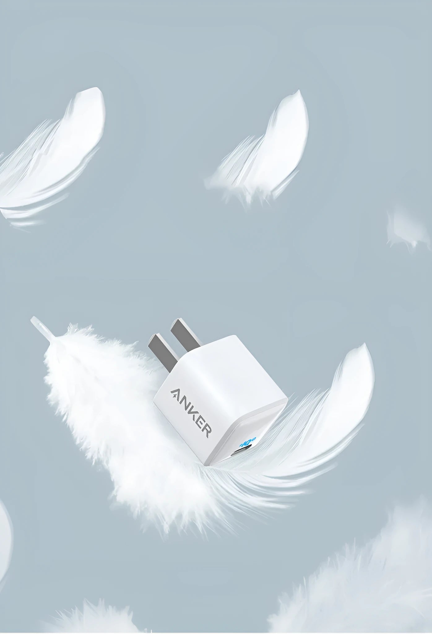 White 18W USB travel fast charger for mobile phones with standard USB port
