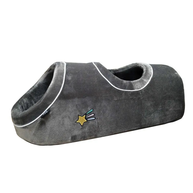 Double-hole flannel cat nest in grey with love heart pattern, 80x30x26cm, side view showing two openings
