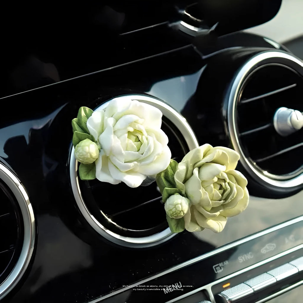 Jasmine solid car perfume diffuser on air vent with 5 * 4.5 cm gypsum unit and essential oil bottle