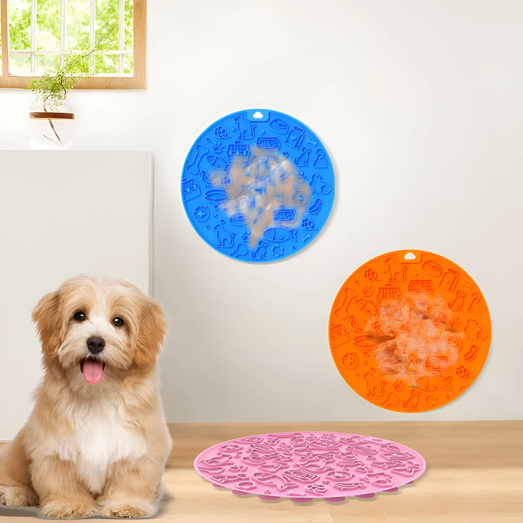 Round silicone pet licking mat with textured surface and suction cup on reverse, in blue colour.