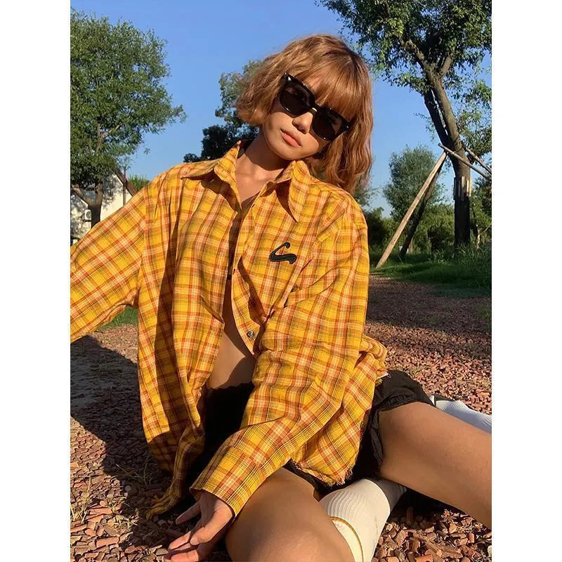 Dopamine yellow plaid shirt with loose cardigan fit and chemical fibre blend fabric