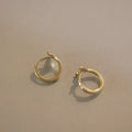 S925 sterling silver fishtail earrings with gold plating, circular design 8mm inner diameter