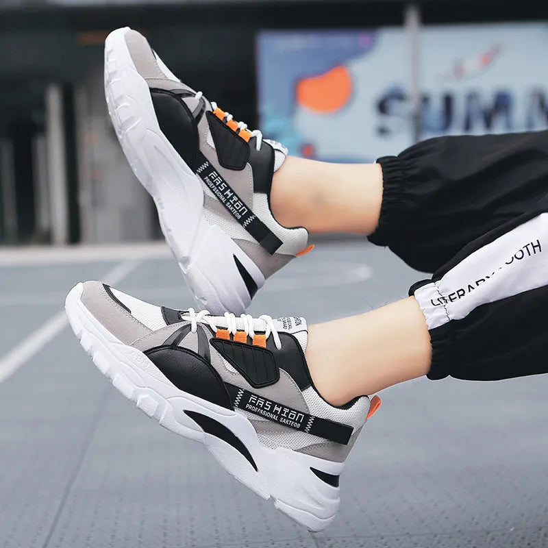 Mesh breathable sports running shoes for men old thick-soled casual design non-slip sole black green grey