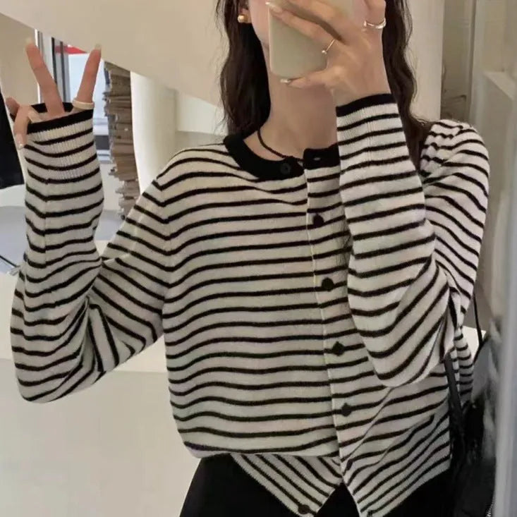 Dark grey and white striped women's cardigan with slim fit and short 40cm length