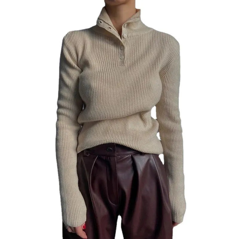 Retro half turtleneck pullover sweater with single-breasted placket in slim fit
