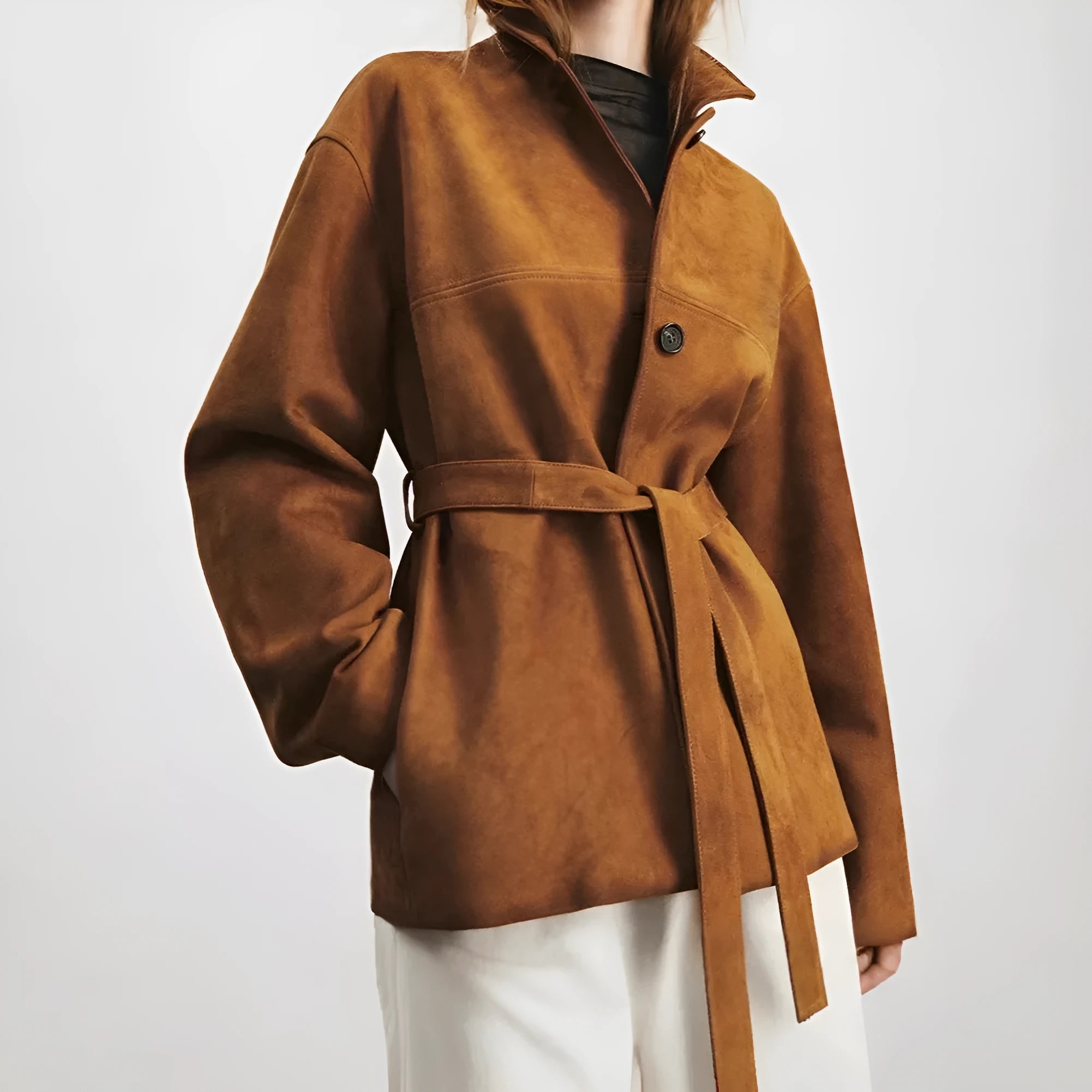 Loose fit caramel mocha cashmere coat with Peter Pan collar and regular sleeves